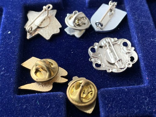 Vintage Set Of 6 Collectible Pins In Honour Of Sport And Military Activities - Picture 9 of 9
