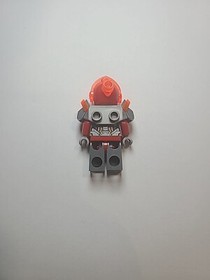 Lego Macy 70352 70361 70356 Dark Red Plume Nexo Knights Minifigure