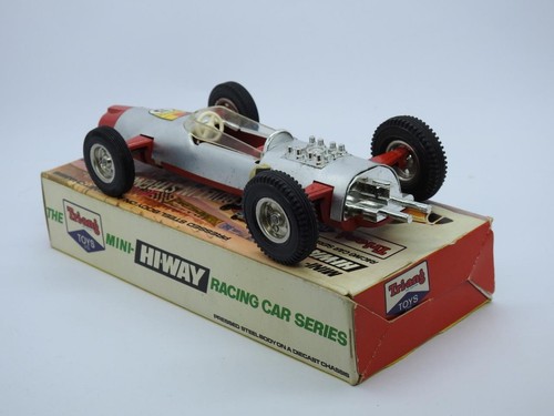TRI-ANG MINI HI-WAY BOXED 1968 AUTO DA CORSA SERIE NURBURG GERMANIA N. 5 - Foto 5 di 8