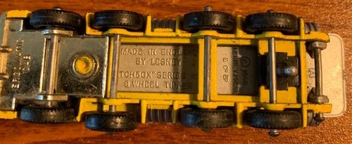 Vintage 1969 Matchbox #51 8-Wheel Tipper Pointer Truck Scratches Made in England - Picture 3 of 4