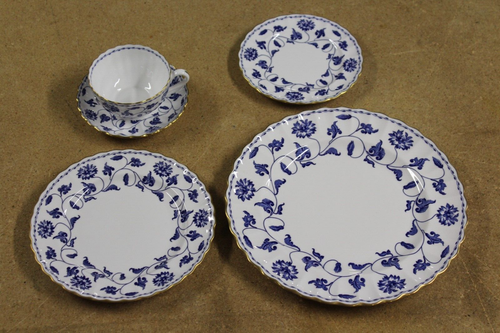 Spode Fine Bone China Made in England BLUE COLONEL 5 Piece Place Setting Dinner - Picture 2 of 6