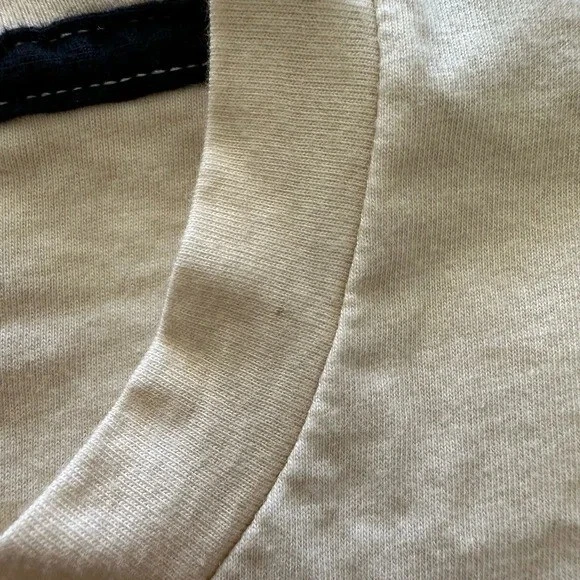 Camiseta Hollister niño grande Foto 2 de 4