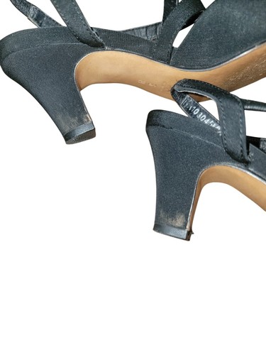 Rose Petals by Walking Cradles Womens Caliente Black Strap Heel Shoes Size 5M A6 - Picture 5 of 7