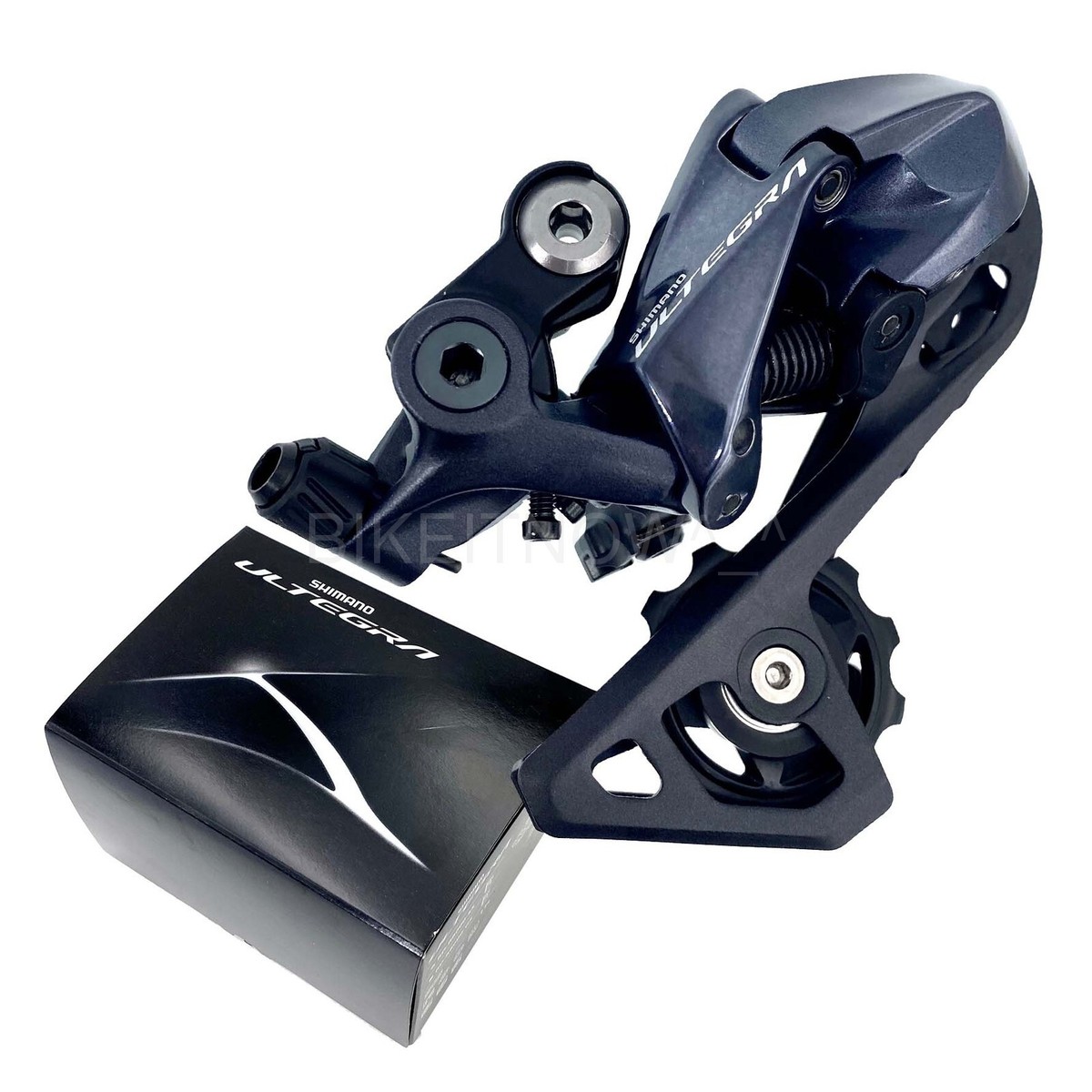 New Shimano Ultegra RD R8000 SS Short Cage Rear Derailleur New Shimano Ultegra RD R8000 SS Short Cage Rear Derailleur
