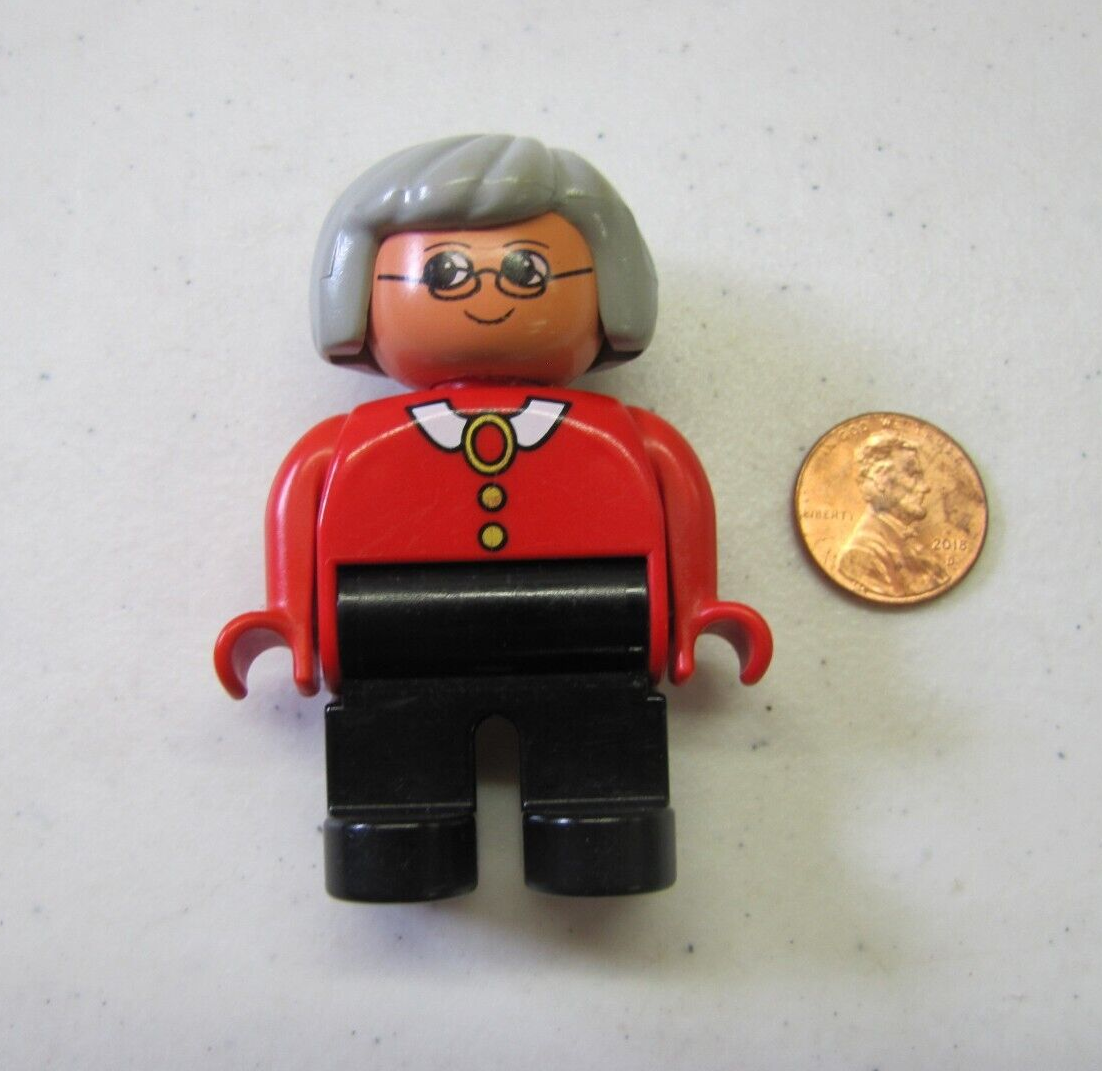 Lego Duplo Grandma Grandmother 2.5