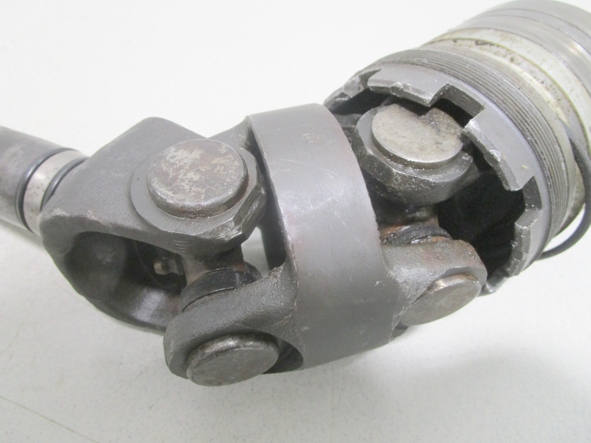 814819A2 75325A3 Mercruiser Alpha Upper Drive Shaft U-Joint