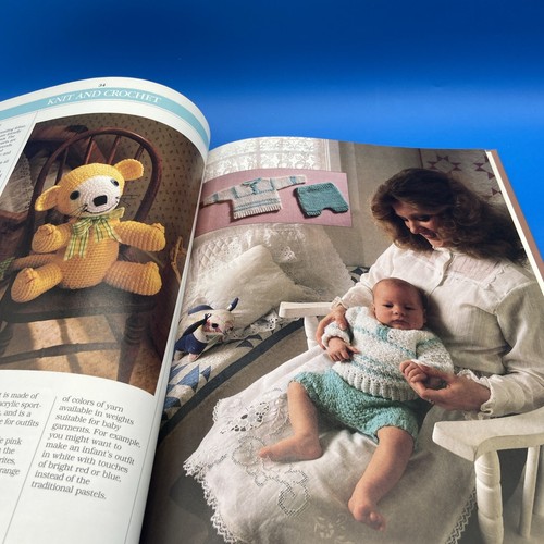 2 craft BOOKS vtg 1980s Lovable BABY GIFTS to sew crochet knit patterns projects - Bild 20 von 24