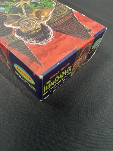 1963 Aurora Hunchback Of Notre Dame Complete Model Kit 461-98 - Picture 4 of 10