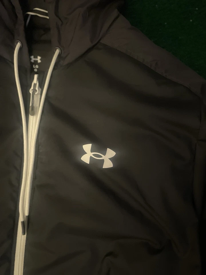 Under Armour ColdGear Herren Pufferjacke mit Kapuze, schwarz, Gr. L Loose - Bild 2 von 3