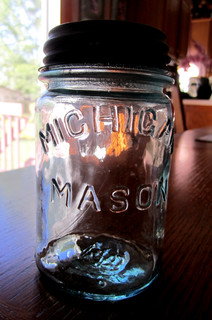Erly1900's RB#2173 Sky Aqua Glass MICHIGAN MASON Pint MICH. MI. fruit jar bottle