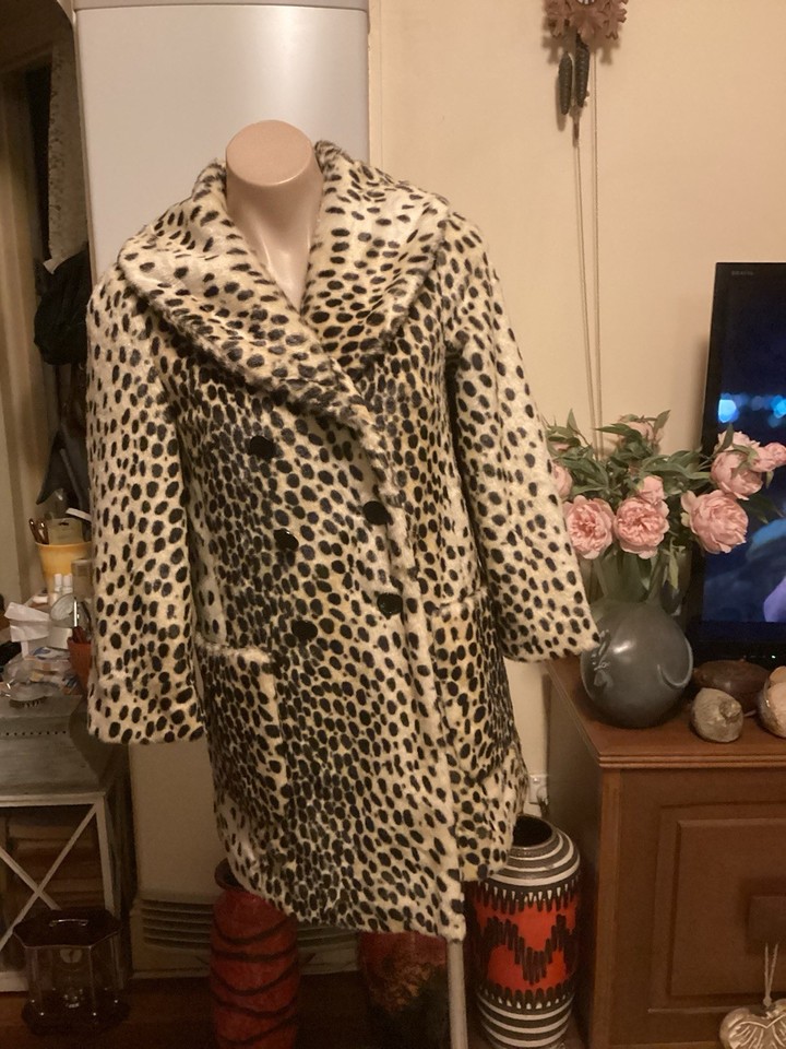 TOPSHOP Leopard Animal Print Faux Fur Coat Size UK 8