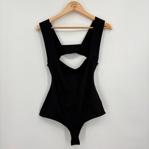 Neu mit Etikett Free People Body Oh She’s Strappy schwarz, Gr. Large, moderner Tanga Goth - Bild 2 von 8