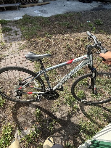 Cannondale Quick Cx1 Hybrid Hybrid - Picture 4 of 7