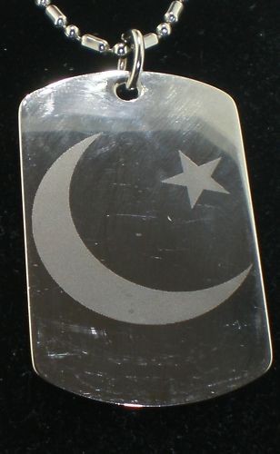 Crescent Moon Muslim Pakistan Flag Tag Pendant Necklace - Picture 1 of 2