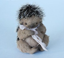 Small Handmade Jointed Hedgehog Plush Animal For Blythe Doll