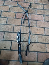 Wischerarm Satz Vorne 3M5117526AA 3M5117526CA Ford Focus C-Max DM