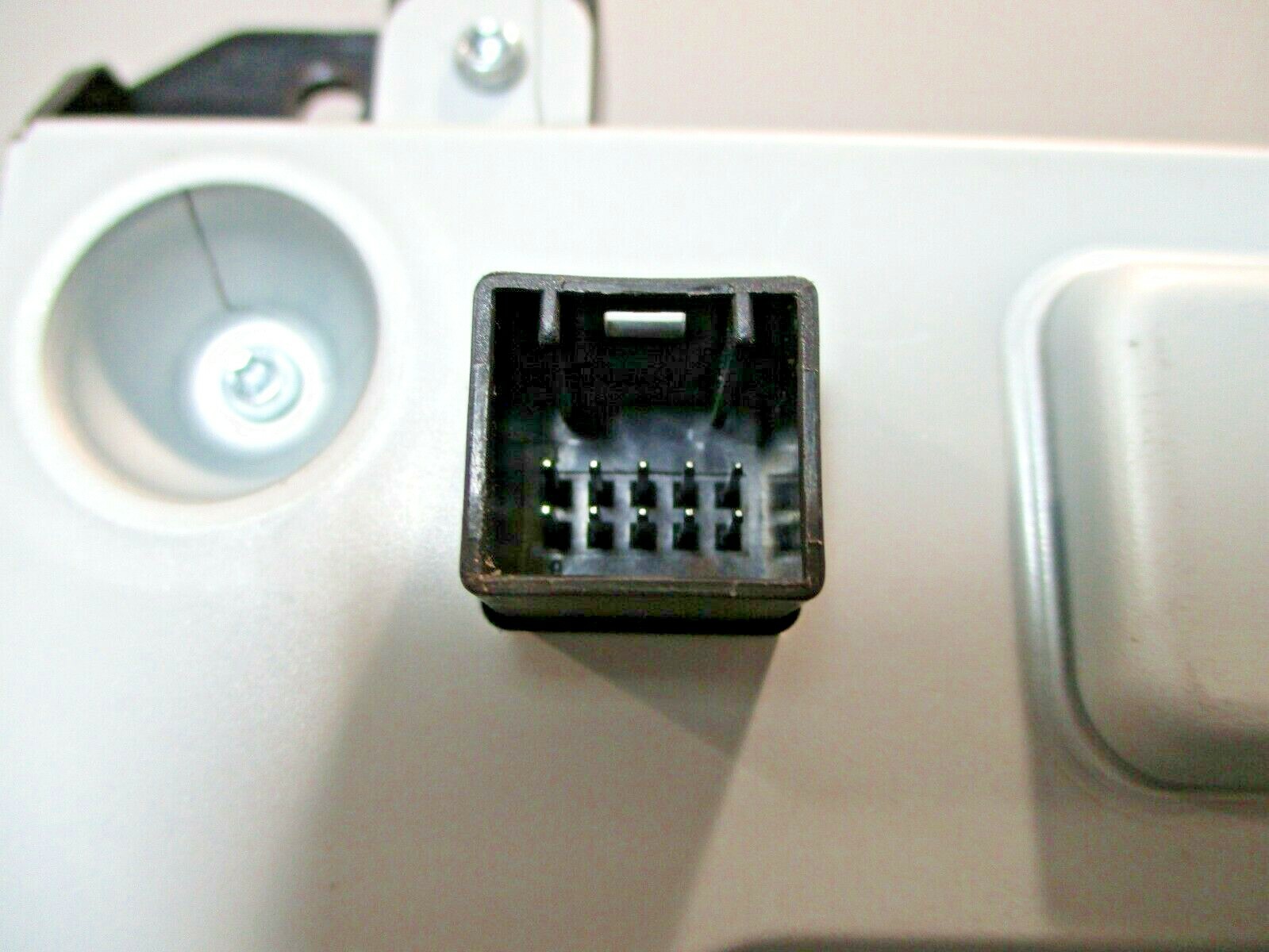 Picture 6 of 9