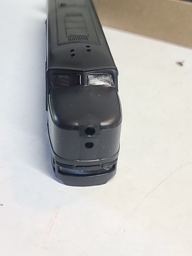 Athearn HO Scale 3321 Undecorated ALCO PA1 Diesel Locomotive Dummy NIB   - Picture 4 of 16