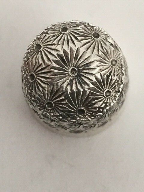 Picture 2 of 2