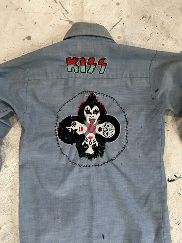 Vintage LEVIS Chambray Shirt 70s Orange Tab KISS Band Embroidered YOUTH Sz M - Picture 3 of 20