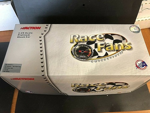 Dale Earnhardt JR #8 Budweiser MLB World Series 2004 Monte Carlo Platinum /300 - Picture 2 of 3
