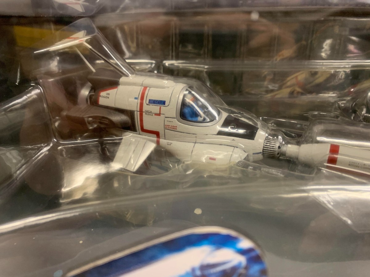 CARLTON GERRY ANDERSON UFO S.H.A.D.O. INTERCEPTOR WITH UFO SAUCER
