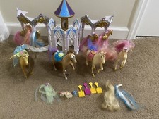 Pony Royale Dress Up Carousel  4 Horses Accessories Hair Lot