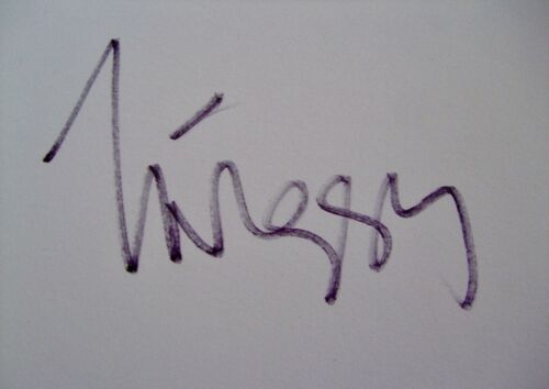 TWIGGY-A LIFE IN PHOTOGRAPHS-SIGNED-HB-1ST-2009-F-NATIONAL PORTRAIT GALLERY-RARE - Bild 2 von 12