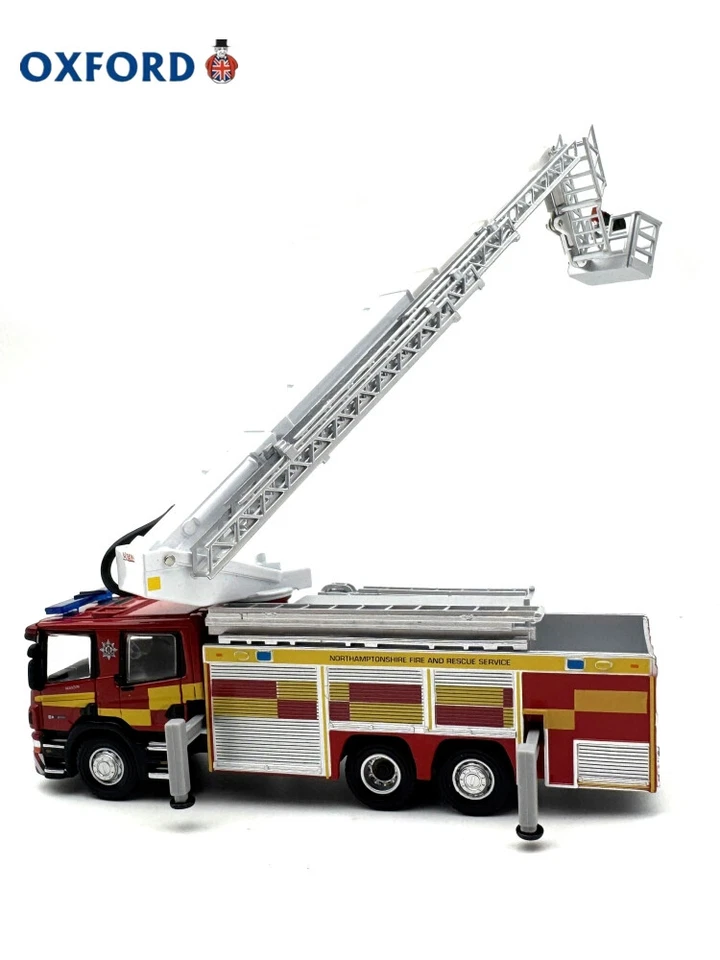 Oxford 1:76 Scania Fire EngineCombined Aerial Ladder Model - Image 2 of 4