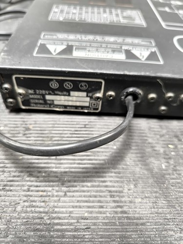 Roland DEP-5 Digital Effects Processor - Used, Working, Cosmetic Wear - Picture 13 of 16