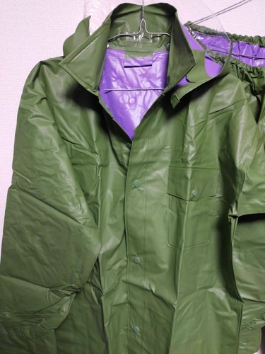 Japan retro green vinyl rainsuits PVC hooded jacket and pants set raincoat - Picture 3 of 18