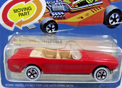 Hot Wheels 30th Anniversary Moving Part  Red 1965 Ford Mustang Convertible - Picture 2 of 5