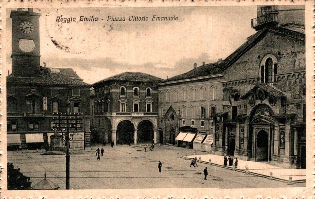 Foto 1 di 2