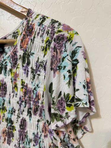 Torrid Damen Blumen gesmoktes Top Größe 3X Bloomcore Strand tropisch Reisen Urlaub - Bild 10 von 11