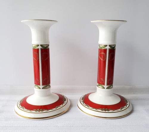 Pair of Waterford Holiday Ribbons Bone China Candlesticks - NEW DEAD STOCK - Picture 1 of 5