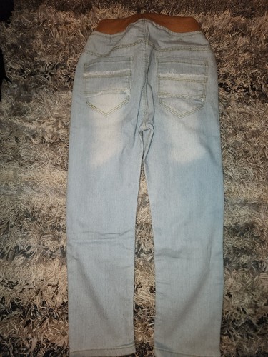 Boys Jeans, Size 6/7 - Picture 2 of 3