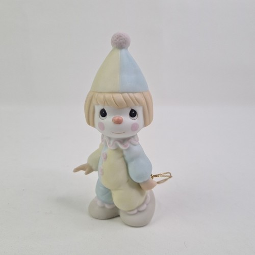 Precious Moments 16004 Sammelfigur "Segne die Sagen deiner Jugend" - Bild 2 von 8