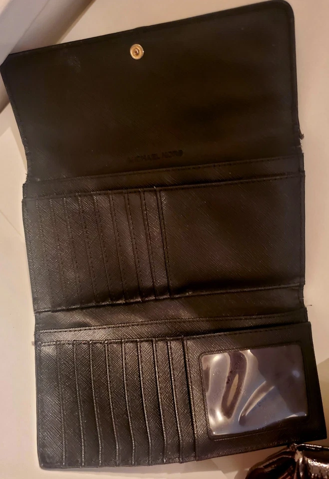 Carteira tripla Michael Kors jet set viagem couro preto - Imagem 3 de 4