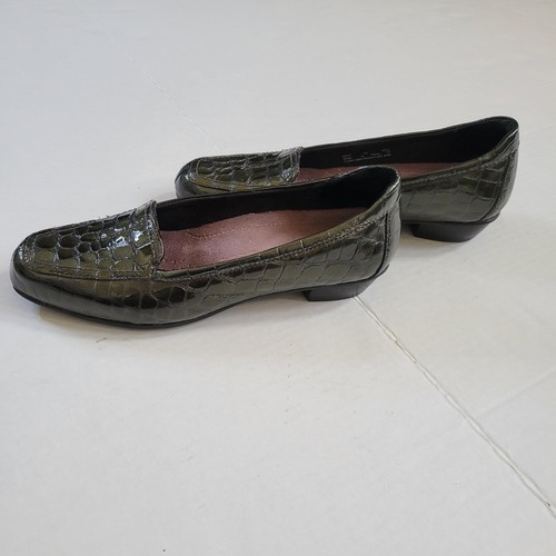 Clarks Lackleder Kroko Muster Olivgrün Halbschuhe Active Air Damen 7N - Bild 2 von 8