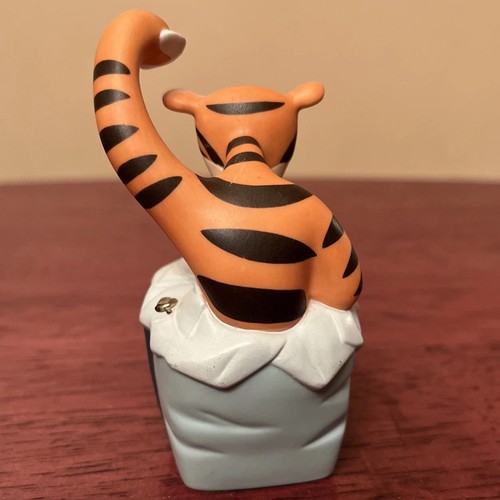 Tigger Birthday Age 4 Disney's Pooh and Friends "Four" Figurine - Picture 4 of 6