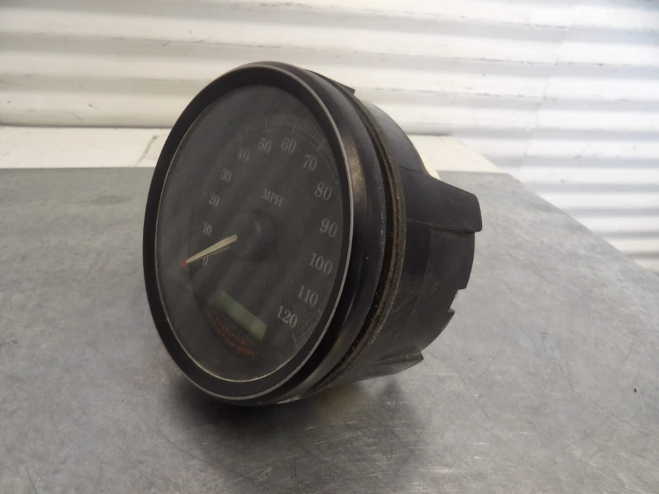 04 Harley Electra Glide Touring FLHTCI velocímetro mph calibre 45187 millas / 67442-04 Foto 2 de 4