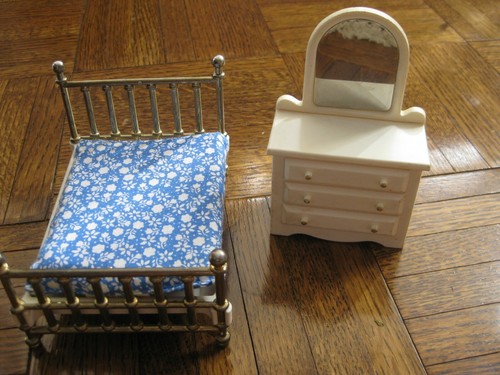 FISHER-PRICE VINTAGE 1970’S DOLL HOUSE DECORATOR BEDROOM SET - Bild 2 von 12