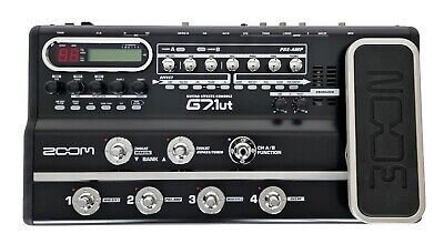 Zoom G7.1ut Guitar Multi-Effect Processor Pedal Console Pedalboard