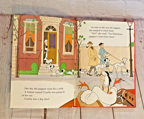 The 101 Dalmatians Movies VHS, Hardcover book, and playing card Bundle - Foto 24 di 24