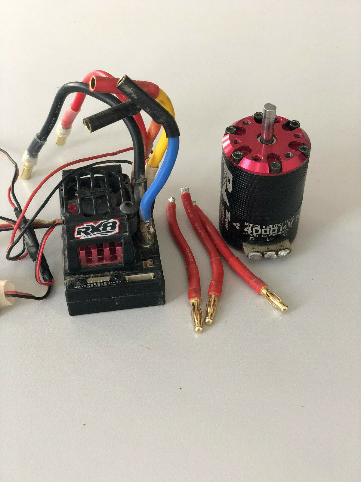 TEKIN RX8 gen1 y TEKIN PRO4 Sensorojo 4000 kv Combo TEKIN RX8 gen1 y TEKIN PRO4 Sensorojo 4000 kv Combo