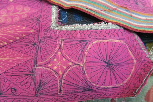 Antique India Hand Embroidered Woven Textile Fragment Border Panel 5" x 82" - Picture 4 of 7