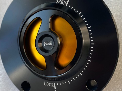 Keyless Fuel Gas Cap Cover For 2021-2022 Vstrom 650 / DL650 Black/Gold - Picture 3 of 4