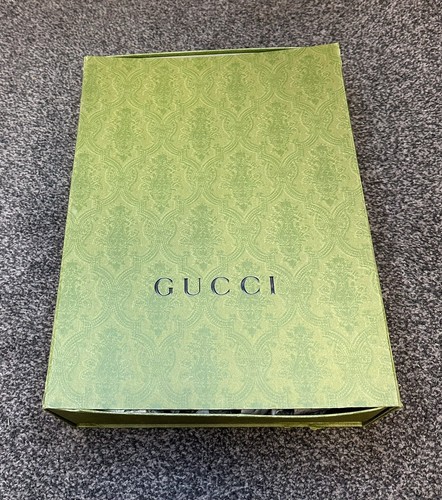 Gucci Gift Box EMPTY Tissue Inside  Box Shoes Box 14.5 x 11 x 5 Inch GC - Picture 3 of 10