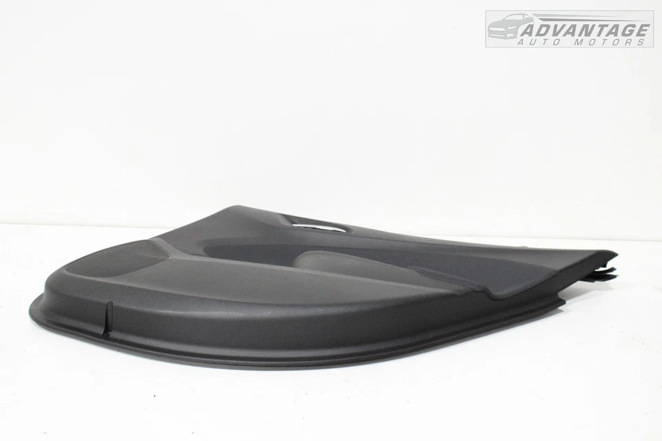 Chevrolet Cruze 2017-2018 panel de puerta interior lateral derecho negro azabache OEM Foto 3 de 4