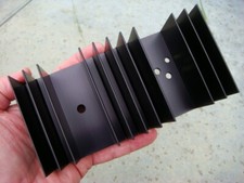 LOT (2) BLACK Anodized Heatsinks by AAVID THERMALLOY 6.1" x 3.0 x 1.6" - Unused